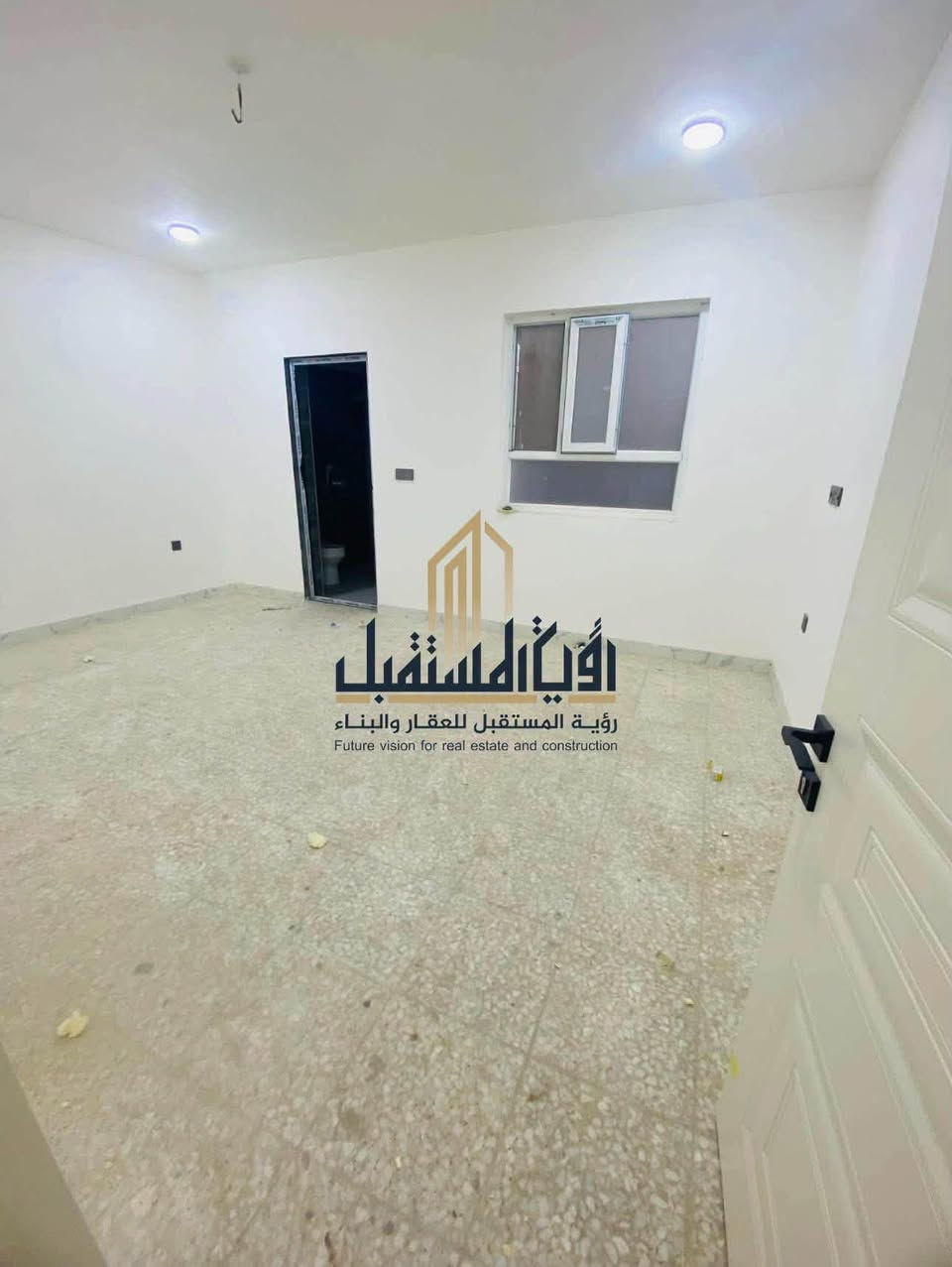 شقـــة  للايجــار  

🔻بنـــاء حديـــث 

🔻الموقــــــع // الخسرويـــة قـرب مستشفْــى النــور  

⭕️المساحـــــة // 200  م 

⭕️المحتويــــات // 

 // 3 غـــرف  نــــوم ومطبـــخ واستقبـــال ومجمـــع وهـــول صحيـــات عـــدد 2  

⬇️ ابــواب قاصــة وشبابيــك المنيــوم 

⭕️مبلــــغ الايجــــار 500 الًـف 

———————————————  
للاستفســــار  الاتصــــال // 
***********
***********
⭕️او زيـــارة مكتـــب رؤيـــة المستقبــــل للعقــار  
الكائـــن في  حي الحسيــن على اليهوديــة قـرب حلويــات لبنـــان ⭕️
