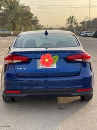 فورتي 2018 مواصفات s حادث بس بنيد بدون ايرباك سيارة حلوة وجاهزة ونضيفة...