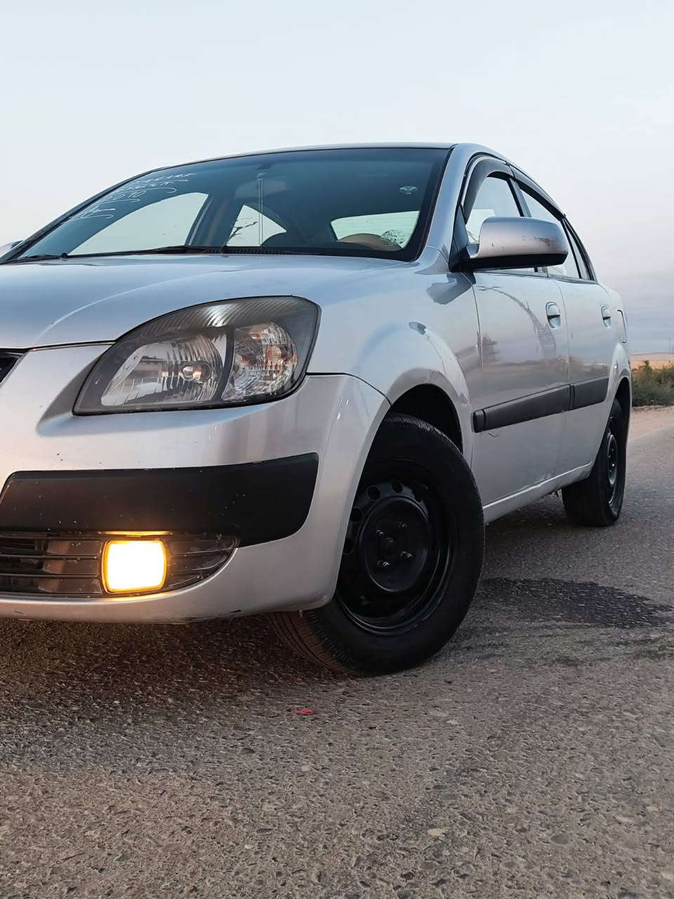 كيا ريو ٢٠١٠ كصة جنطة38 بيها مجال جاهزه
البصره ***********
