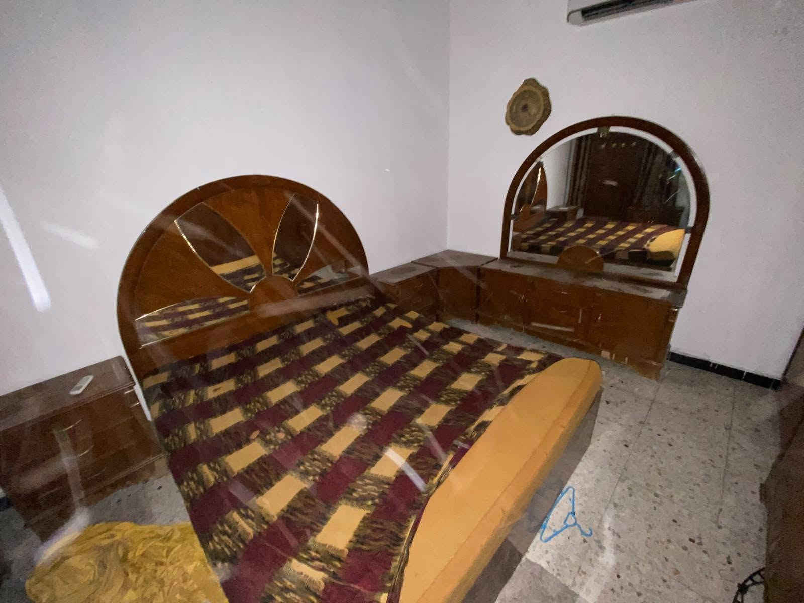 غرفه اخشاب • ميز تواليت • كنتور ٦ أبواب