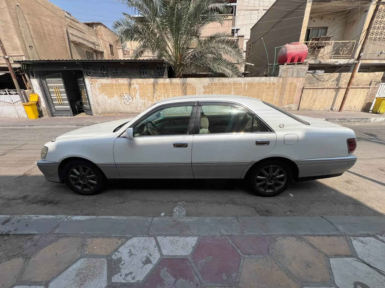 كراون جنون • ٢٠٠١ • رقم بصره