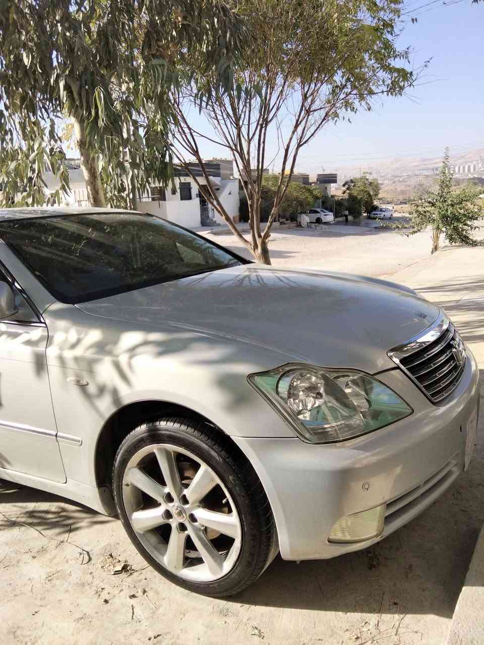 سەرەتا بەناوی خوا ...
شاهینە .. بەحری ...
2005...
182...
قەترە دوکەڵی نییە ...

2دووگمە ...
دواپێش حاسە ...
شاشەوکامێرا ...
ئاوێنە ئیشارەت ...
تایەوویل دینگە لۆک ...
ساردوی گەرمی بەشەرت ...
برێکی مەزبووت ...
بارکۆدو ڕەقەمی بۆوەرگیراوە ...
داعمی بۆداعمی بەشەرت ... بۆسعر ***********.
شوێن سلێمانی ... ئەدمینی خۆشەویست 🖤
