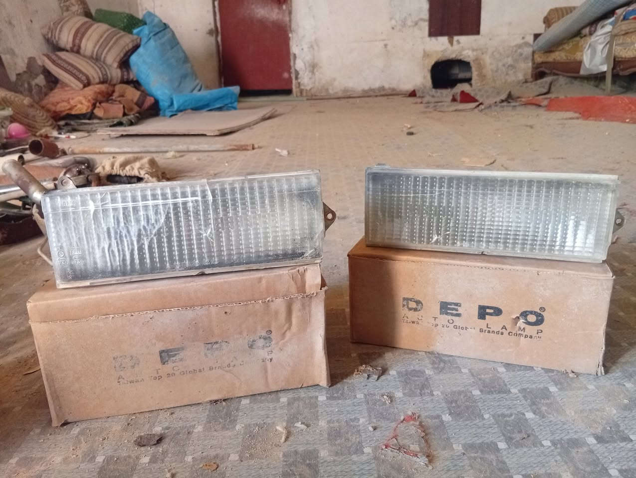 أغراض جيب شيروكي شخاطه للبيع مكان ذي قار ابيعهن كلهن سوى وبعد وياهن سلف وسبيدرات قماره وشمعات رباط سعرهن كلهن 200 ألف للتواصل ***********
