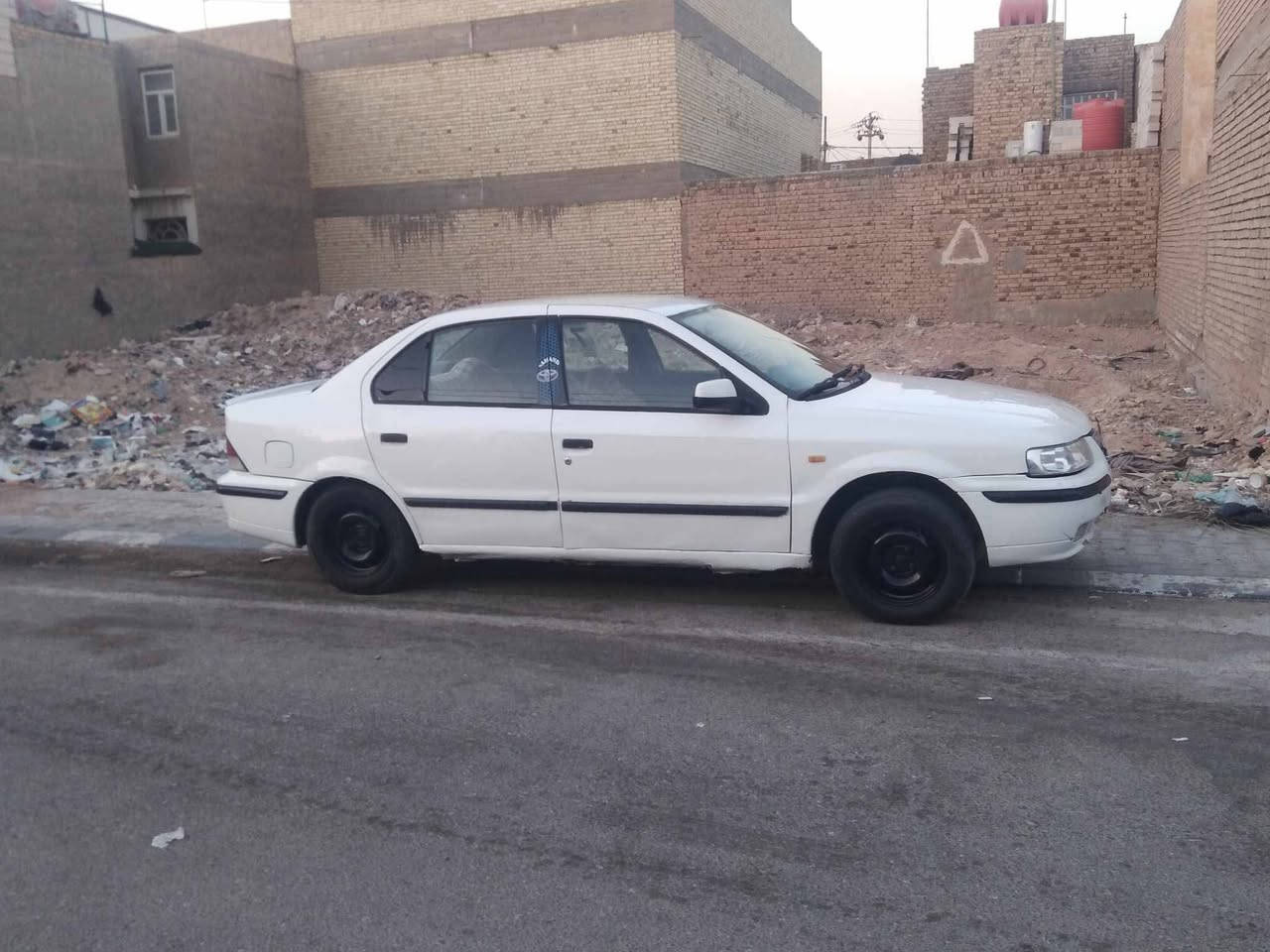 سلام عليكم سعر 23 قفل  مستعجل ع بيعه  
سمند مديل 2010  كير محرك حداديه  كلشي مابيهن نضاف كهربائيات  تايرات كلج غرفه جدد كشره حلو مابي خيااس  مكانه نجف   وقفله من الاخير 23 قفل شراي يتصل  ***********
