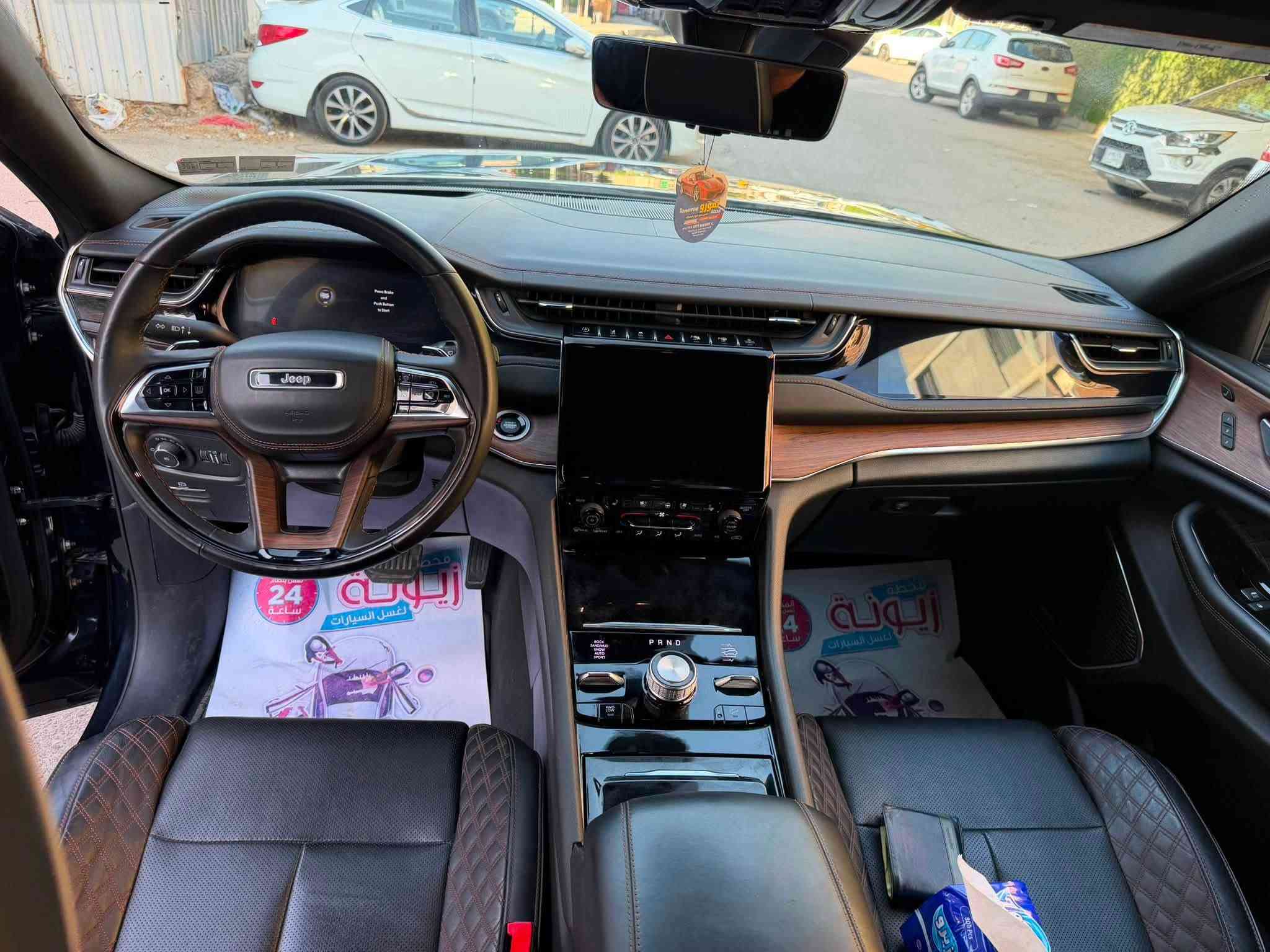للبيع | Jeep Grand Cherokee L Summit 2023
🔹 فئة Summit (فل أوبشن)�🔹 7 ركاب ( لون نيلي غامق قليل جدا)�🔹 محرك 3.6L V6�🔹 وارد أمريكا�🔹 العداد: 19,800 ميل فقط�🔹 الحادث كان جهة باب السائق والباب الخلفي الأيسر�🔹 الأبواب مبدلة بنفس اللون (بدون صبغ)�🔹 مرقمة بغداد وجاهزة
✅ سيارة فاخرة تناسب العائلة�✅ مناسبة للرحلات والاستخدام اليومي والطرق الوعرة (Off-Road)�✅ تصميم رياضي يجمع بين الفخامة والأداء
📞 للاستفسار:***********
العرض $37000 قابل للتفاوض
