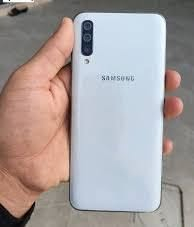 سامسونج A50 • ١٢٨ • شاشة اصلية