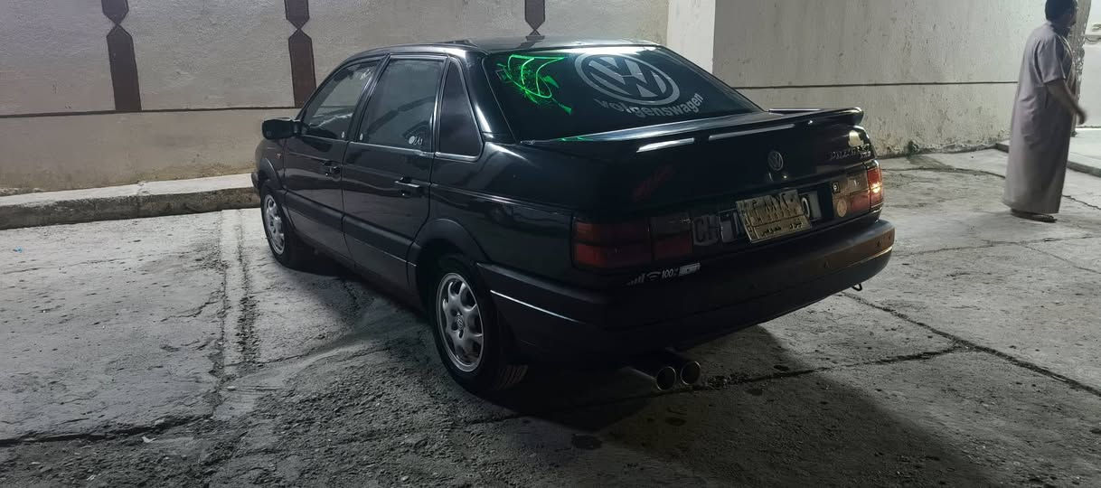 للبيع سيارة باسات موديل 1992 السعر 50 وبي مجال طخم تايرات جديدة وباتري جديد صبخ بلادي وشرط التبريد باقي التفاصيل اتصل عالرقم ***********
