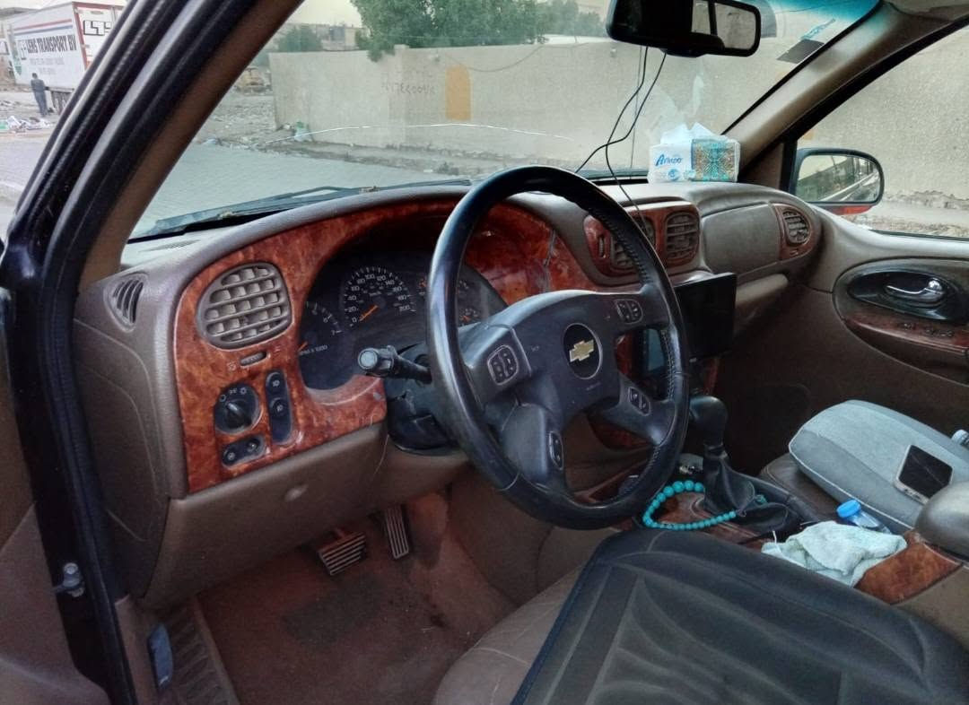 السلام عليكم بلايزر ترل LTZ بلاديه موديل 2014  معلايه رقم المثنى آلماني بدون صبغ بدون حادث محرك وكيري بلادي جيد تبريد جيد باتري جديد اطارات جيده  ارضيه جيده جدأ كراسي  كهربائيه ميموري
وهيتر شغال شاشه كبيره  السعر 6000$  بغداد

الاتصال *********** بي وات ساب
