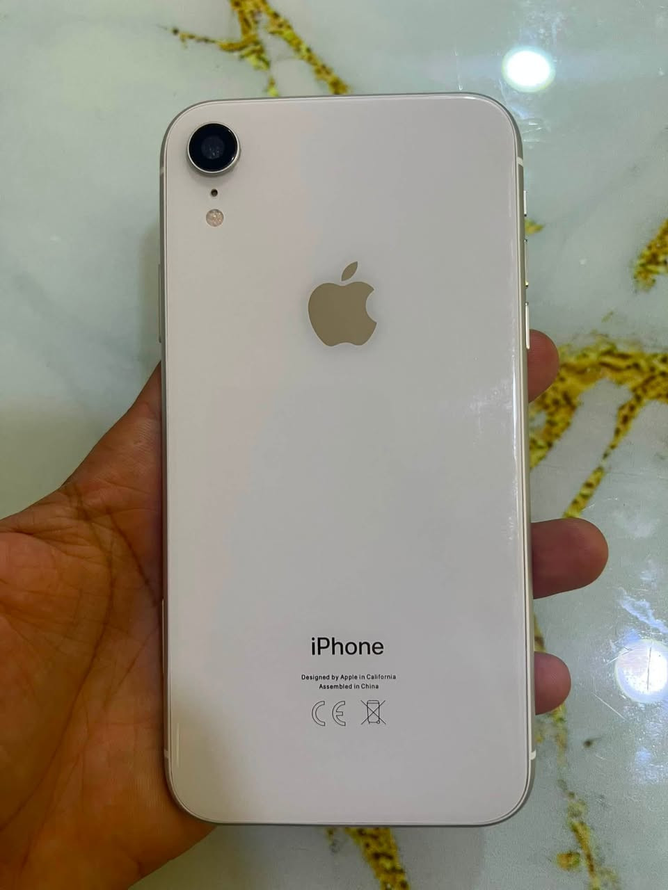 سلام عليكم ( للبيع ) ، ايفون Xr لون ابيض ، مساحة 128 , مبدل بطارية + شاشة ، الجهاز نضافة فول سعره ( 225 وبي مجال )

والجهاز الثاني Honor 9X pro

الضرر موضح بالصور 
مساحة 256

سعره ( 75 ) وبي مجال
للاستفسار : ***********
