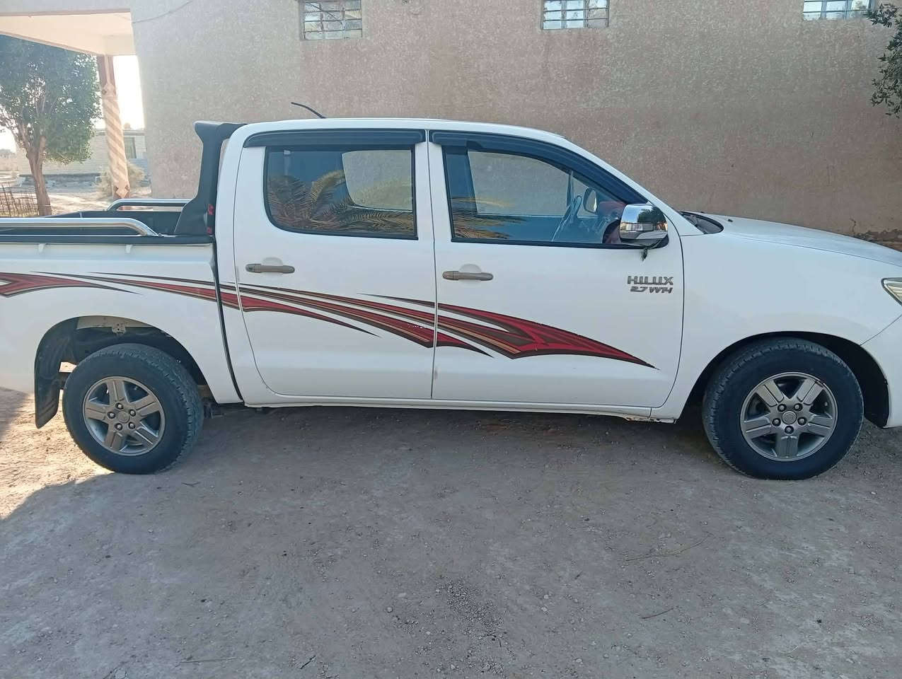 موديل ١٤.  مكفوله السياره. وجاهزه. الشراي يتصل ***********.
