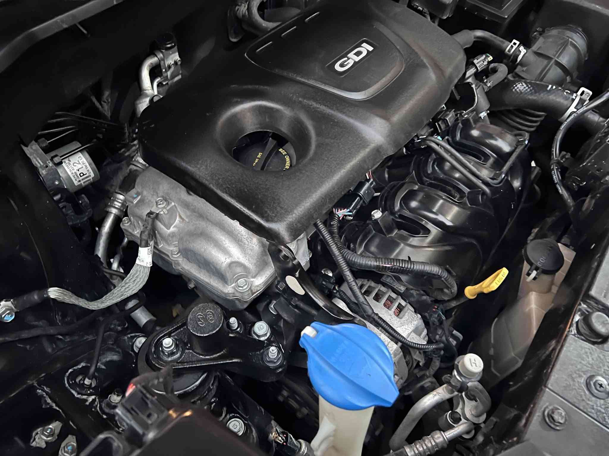 للبيع في بغداد الشعب 🚗
Kia Soul موديل 2019
​المحرك: 1600 سي سي (قوي واقتصادي)
​المكان: بغداد
​التبريد: ثلج (شغال بكفاءة عالية جداً)
​الحالة والبدن: السيارة نظيفة ومضمونة، وملاحظات البدن موضحة بكل أمانة (باب مبدل وجاملغ أيمن مصبوغ، دون أي تأثير على الدواخل أو الإيرباج).
تحويل ثاني يوم. 
​السعر: 115 ورقة (قابل للتفاوض بشيء بسيط )
​للإستفسار والمعاينة، الاتصال على الرقم التالي: ***********
