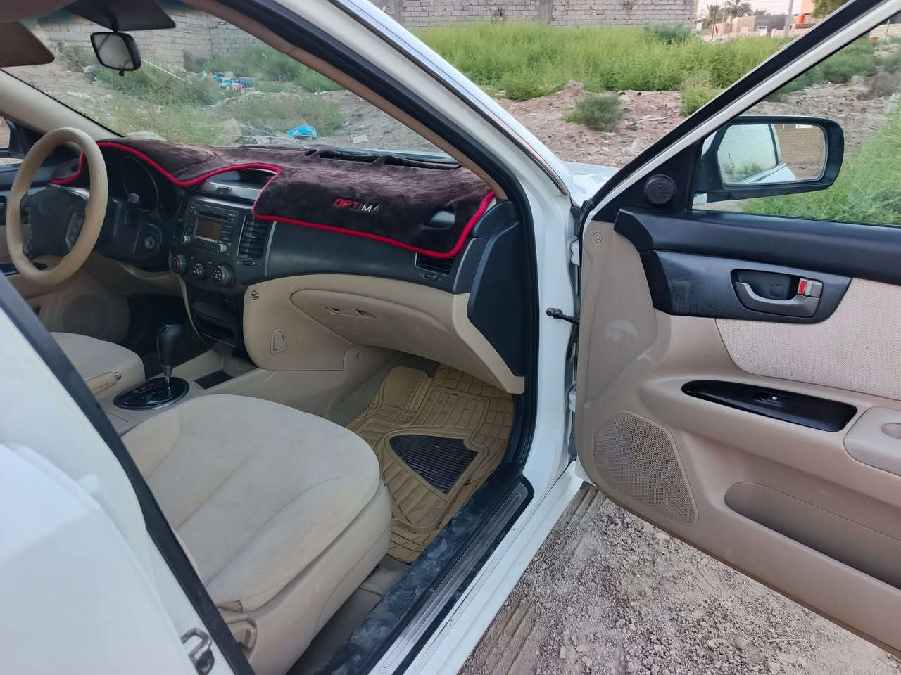سلام عليكم ابتيما 10 خليجي للبيع
 

سياره للبيع خليجي مكفوله ونضيفه 

مكينه 2000دوش حاويه جديده

حداديه جيده 

تخم تاير جديد 

تبريد ثلج 

فول عده بصمه 

فتحه سقف كهربائي 

تحكم جهتين 

5 تجاوي

رقم بغداد ابسمي تحويل مباشر

سياره جاهزه الحمدلله

سونار مرفق ويه صور 

سعر 123 وبيها مجال بسيط
مكان بابل الشوملي اتصل
***********
