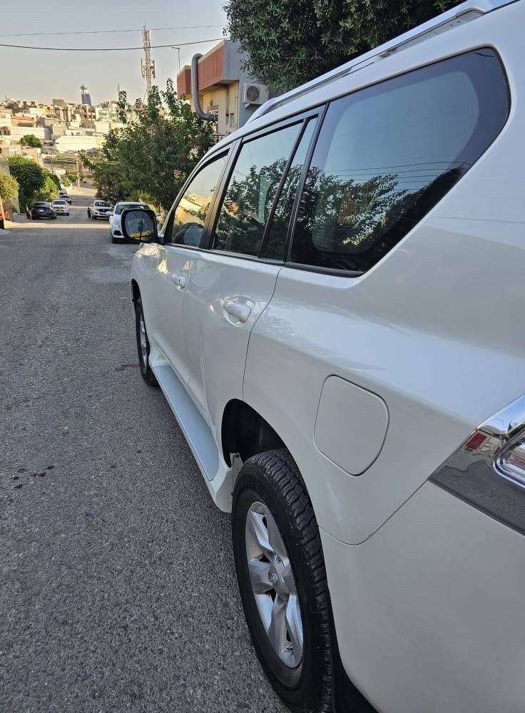 برادو موديل ٢٠١٢رقم السليمانية كير ومحرك مامفتوح سنوي جديد حتى ٢٠٢٨فحص وهزه جديدين تبريد مركزي ثلاجة مرايا شفط كويتي مكفولة كفالة عامة بدون صبغ بدون ضربة للاتصالبالرقم *********** السليمانية, العراق
