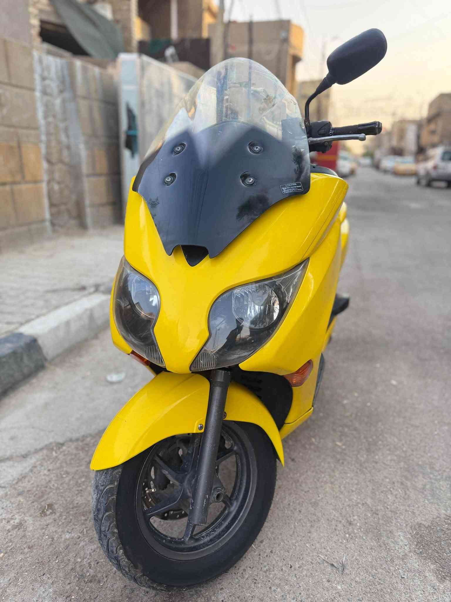 المميز فورزة MF 0.10 كرستال 7 كير و4 تحويلات كير
ومكينة شرط كفالة برغي ممفتوح وكلهة شغالة 
وكلهة ابلادي منضومة زنون ونضافتهة احلى من الصور
أوراق موجودة مكاني بغداد العبيدي ***********
