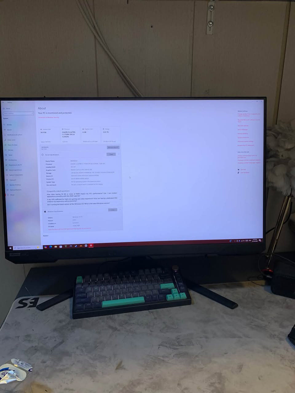 كيس كامل • i7-7700K • RTX 2060