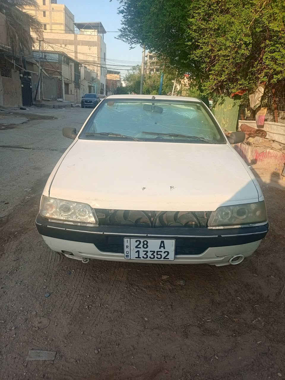 سلام عليكم بيجو 405 موديل2012بيه جاملغ امامي وخلفي مكانه النجف شارع المثنى *********** السعر 35
