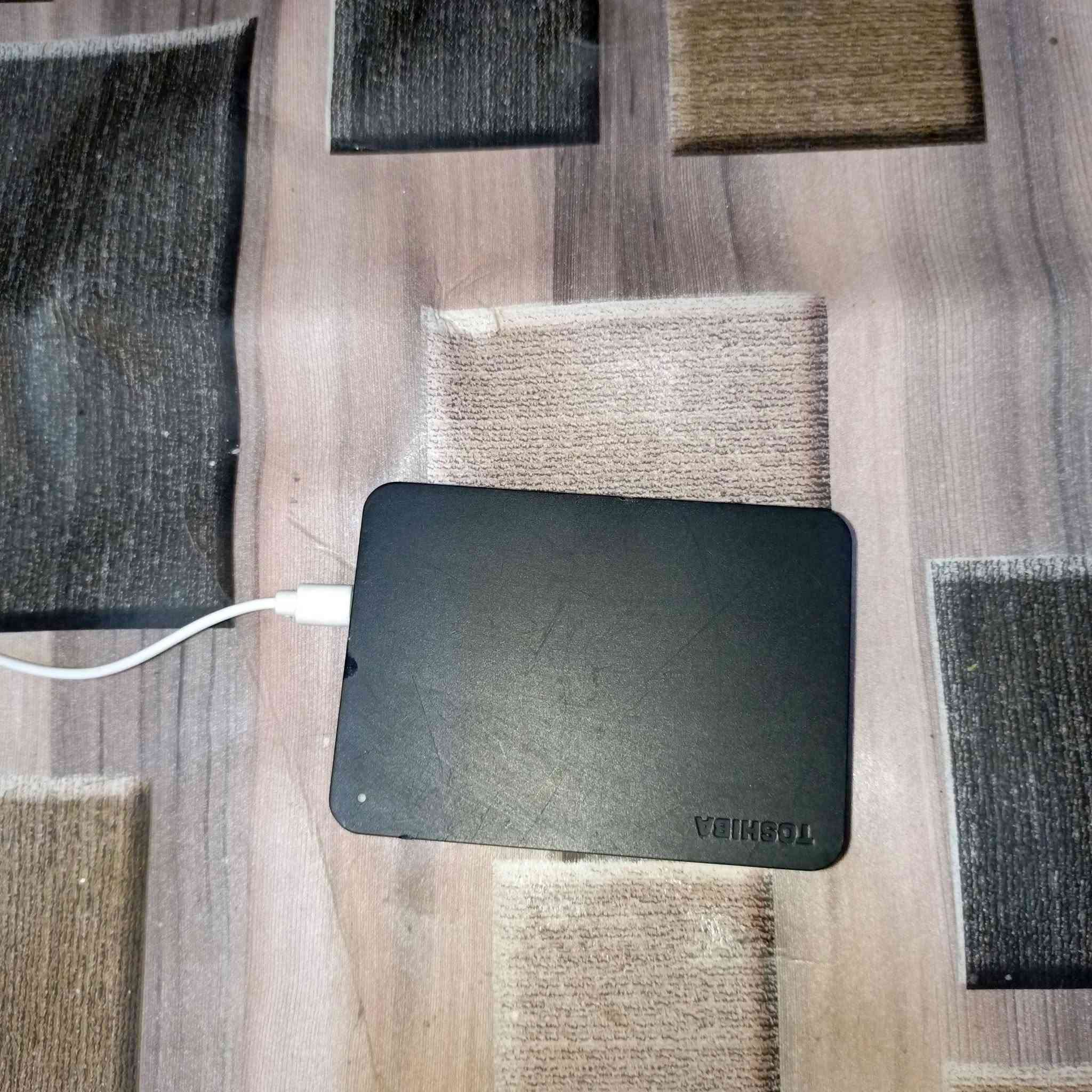 السلام عليكم عندي بلي 3البيع نضيف كلش ويا يده جديده واير مال يده جديد وبلي نضيف كلش وكامله ملحقات شغال بس الهارد بس مشكله الجهاز شغال تجي وتشوف بعينك الشراي يجي خاص مكاني البصرة حي الخضراء مقابيل محد النفط الرقم ,*********** مراوس اراوس بيع ابيع السعر90ال وبي مجال قليل الشراي
