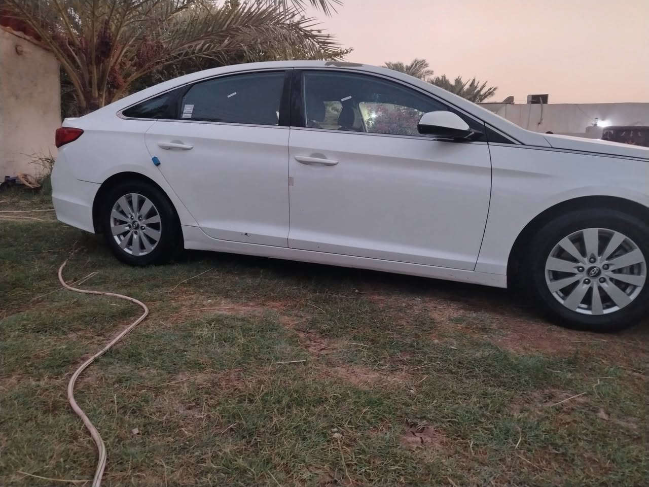 سلام عليكم سوناتا ١٥ أمريكي محرك ٢٤٠٠ محرك وكير جدد شرط الفحص حداديه تخم تاير تبريد خير من الله شاشه كامره دواره كهربائيا كلها شغاله سنويه 29 رقم ذي قار دولي سياره جاهزه ربع متصرف عليها السعر ١١٥ وبيها مجال ***********
