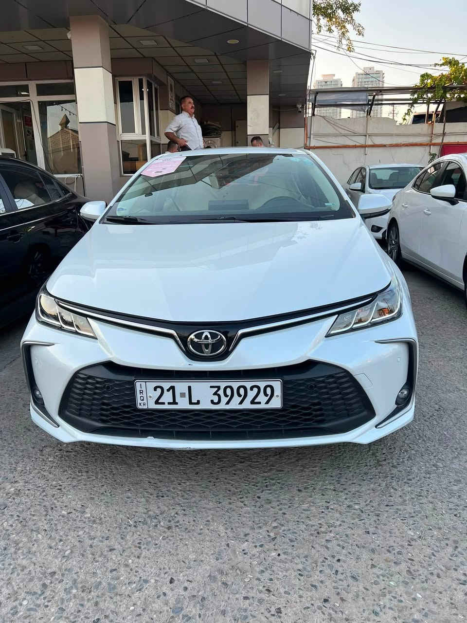 السلام عليكم كورلا شركة SAS 2023  فول مواصفات
ماشية 40الف KM 
محرك 1.8
بيه ملاحضه شخط بالباب وشخط ثاني بالباب خلفي
رقم وسنوية جديد 
مكان سيارة سليمانية
فول مواصفات  سلايت وحساس وكامرة 
سيارة حيل جديده 
السعر169 
للاتصال ***********
