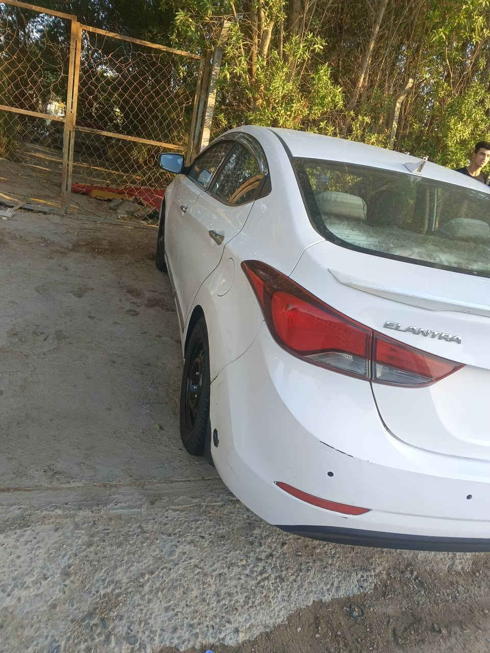 النترا موديل 16خليجي فول مواصفات فتحه بصمه تحكم ستيرن شاشه منظومة غاز بانزين تبريد ثلج  لاصرف لادوانز1800 مكينه كير حداديه 100/100 
تخم تاير جديد. بدون ضربه قويه او تبديل فقط باردات بسيطه لايت زنون رقم نجف سنويه 29 بسمي مداور ثاني يوم مكاني نجف حي العسكري 
السعر 110 بيها مجال بسيط رقم هاتف ***********واتساب غير متواجد ماسنجر
