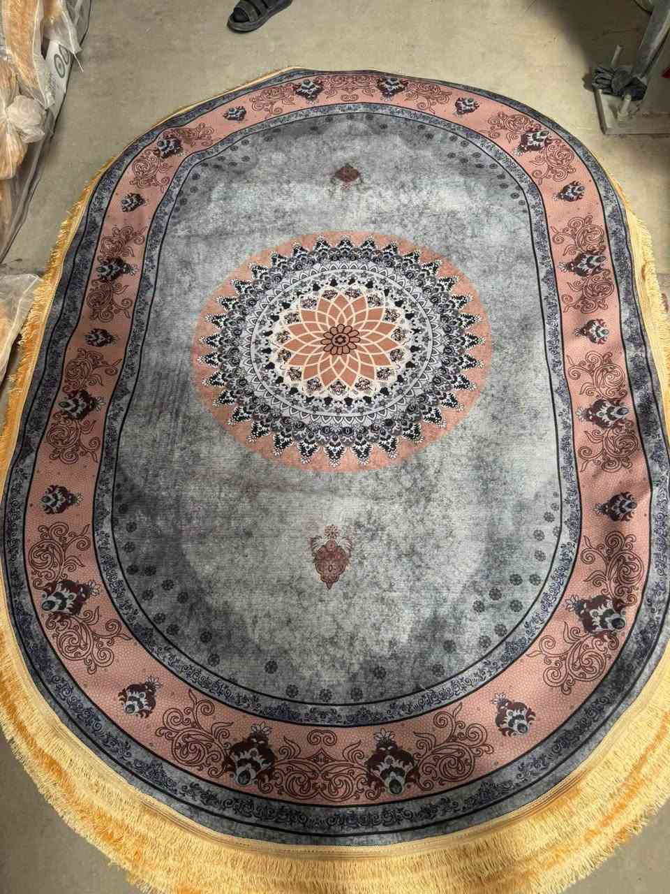 مفرش بيضوي • ١٥٠×٢٢٠ • المسيب السوق الكبير