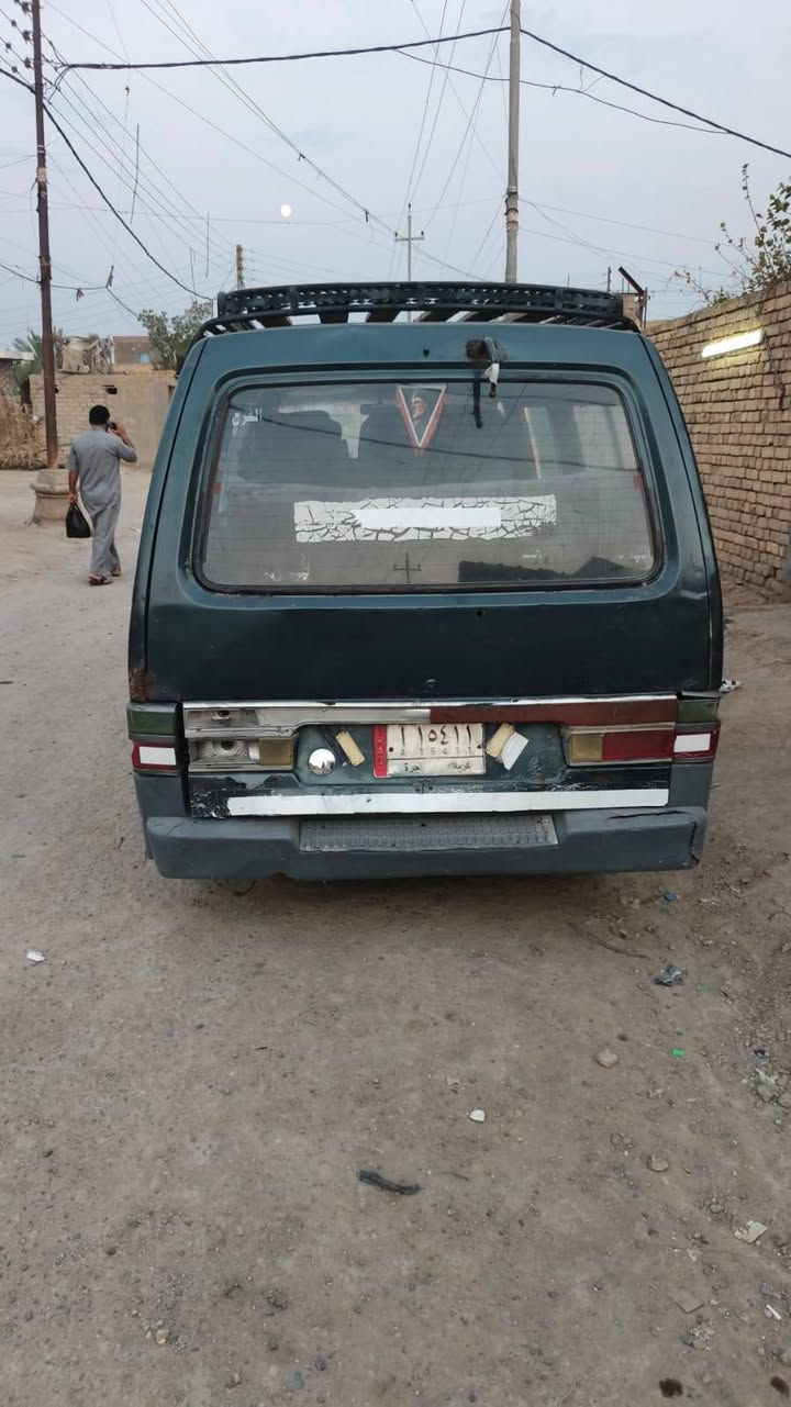 كيا بستا مديل 95كير نظيف محرك بية خيط تبخير مطلوبة غرامات 350 هيئة ما أعرف راعيهة موجود ايريد مداور فقط السعر 17 وبيهة مجال حك الجية الاتصال على الرقم *********** ذي قار الفهود

