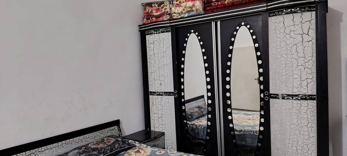 بوفيا مستخدمه • غرفة نوم • شرقاط قرية