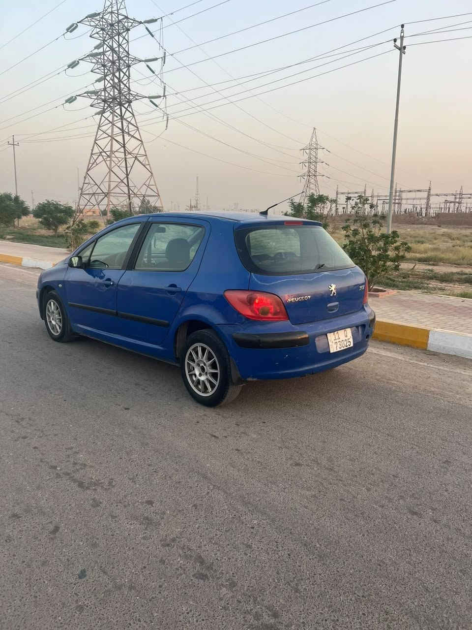 السلام عليكم 
بيجو 307 موديل 2005 رقم بغداد انكليزي سنويه وهزه وارقام كلهه جديده سنويه لل2031 شرط تحويل ثاني يوم  
تخم تاير اخو الجديد ويل كب بلادي
 صدر خلفي وامامي كله جديد 
شاشه كامره حساسات خلفية سنتر لوك 
كير محرك مكفولات شرط  
تبريد ثلج ثلج 🥶 تدفئه نار 
دشبولها شخط مابي
باتري جديد 
كهربائياتها كلها شغالة مابيها شي ما يشتغل 
السيارة شرط اي چطل مابيها 
💐 السعر 42 وبيها مجال بسيط 
 السياره بيها قطعه وحده كلير بس شرط بدون ضربه او دواخل 

للاتصال علرقم
***********
