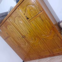 كنتور ٤ أبواب سوكي نضيف جدا سعره ١٨٠ وبي مجال  وجربايه نفرين حطاطه شغل...