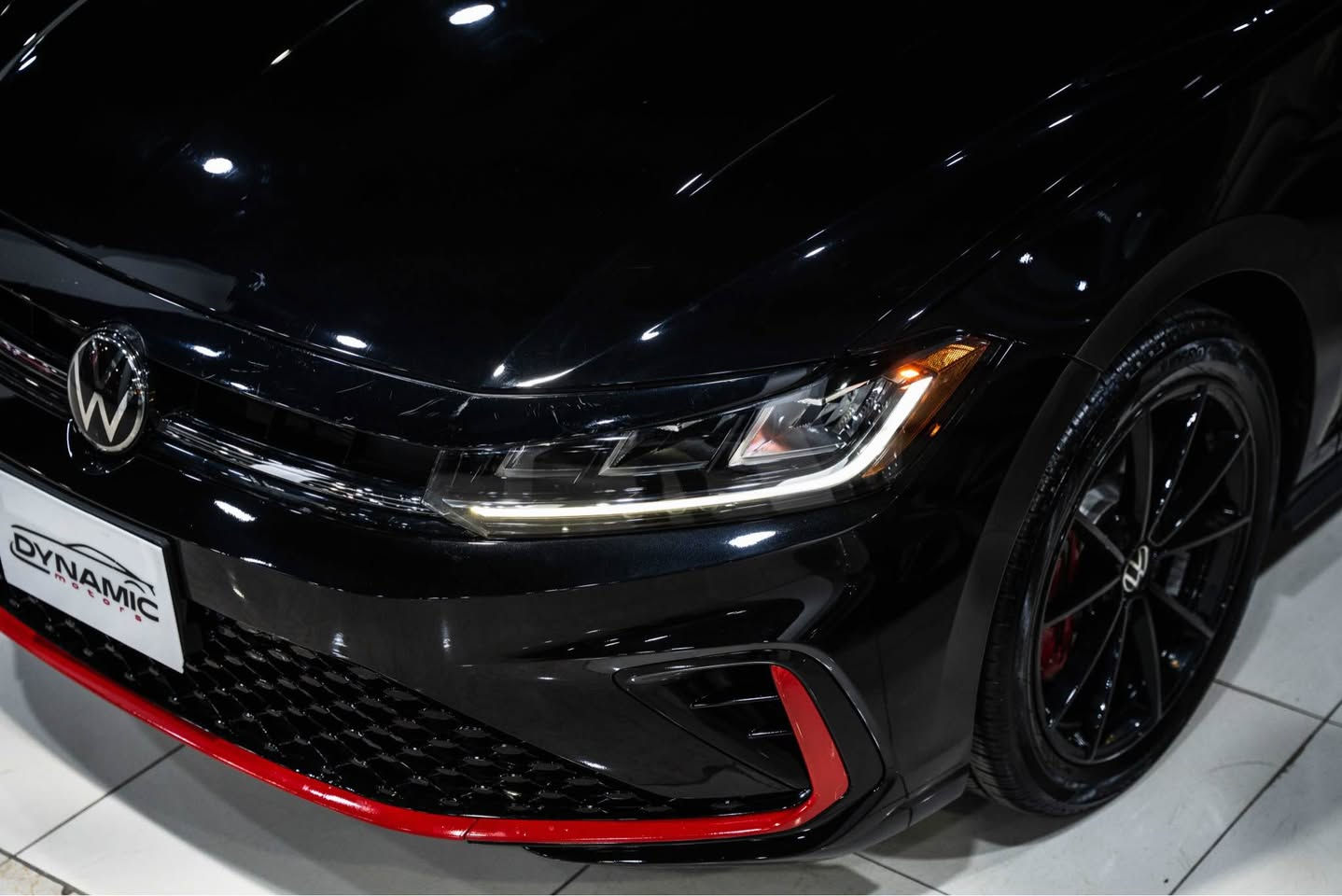 2025 VOLKSWAGEN JETTA, GLI AUTOBAHN 2.0L

موديل :2025
مواصفات : GLİ فول فوا
محرك : 4 سلندر 2.0L
وارد : امريكي
عداد : 4,500ميل
صبغ : فقط قبغ جنطة 
ارباك : كل سليم
رقم : ( موقط) ( كاتي)
ناونيشان هةولير جادةي حديد و خشب پيشنگاي دايناميك موتورز
بو زانياري زياتر پةيوةندي بكةن بة وتس اب
*********** 
============ أربيل, العراق
