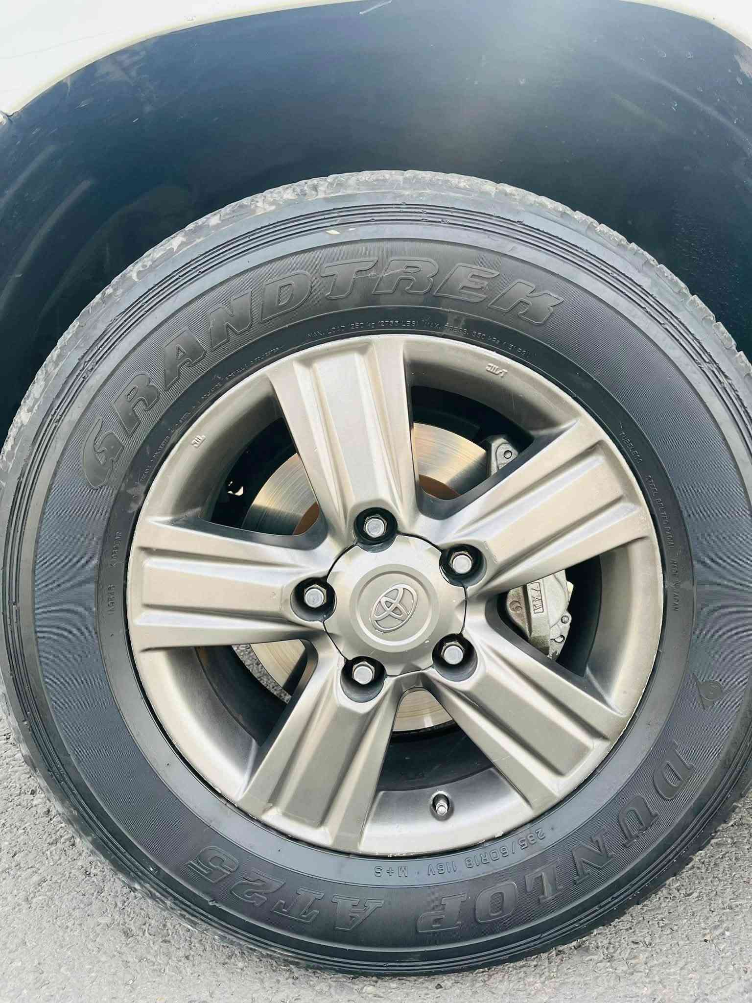 لاندكروزر • ٢٠٠٨ • بلا بوية