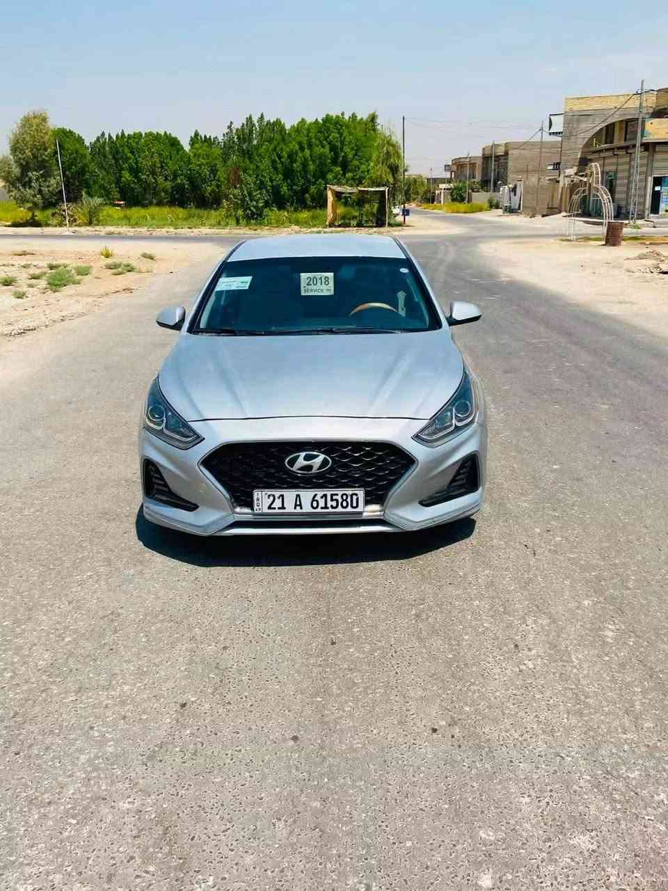 السلام عليكم سوناتا للبيع موديل 2018 كير ومحرك وحداديه كفاله تخم تاير تبريد ثلج السياره خير من الله بيهه جاملغ وبنيد بدون دواخل السياره ربع متذب عليهه السعر 102وبيهه مجال للطيبين رقمي ***********
