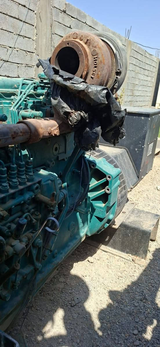 مولدة فالفو دي 10؟  200 كي في؟ ستام فورد ؟ جديدة بالصندوك ما مشتغلة ؟  (***********) مكانها  الرمادي الحبانية

