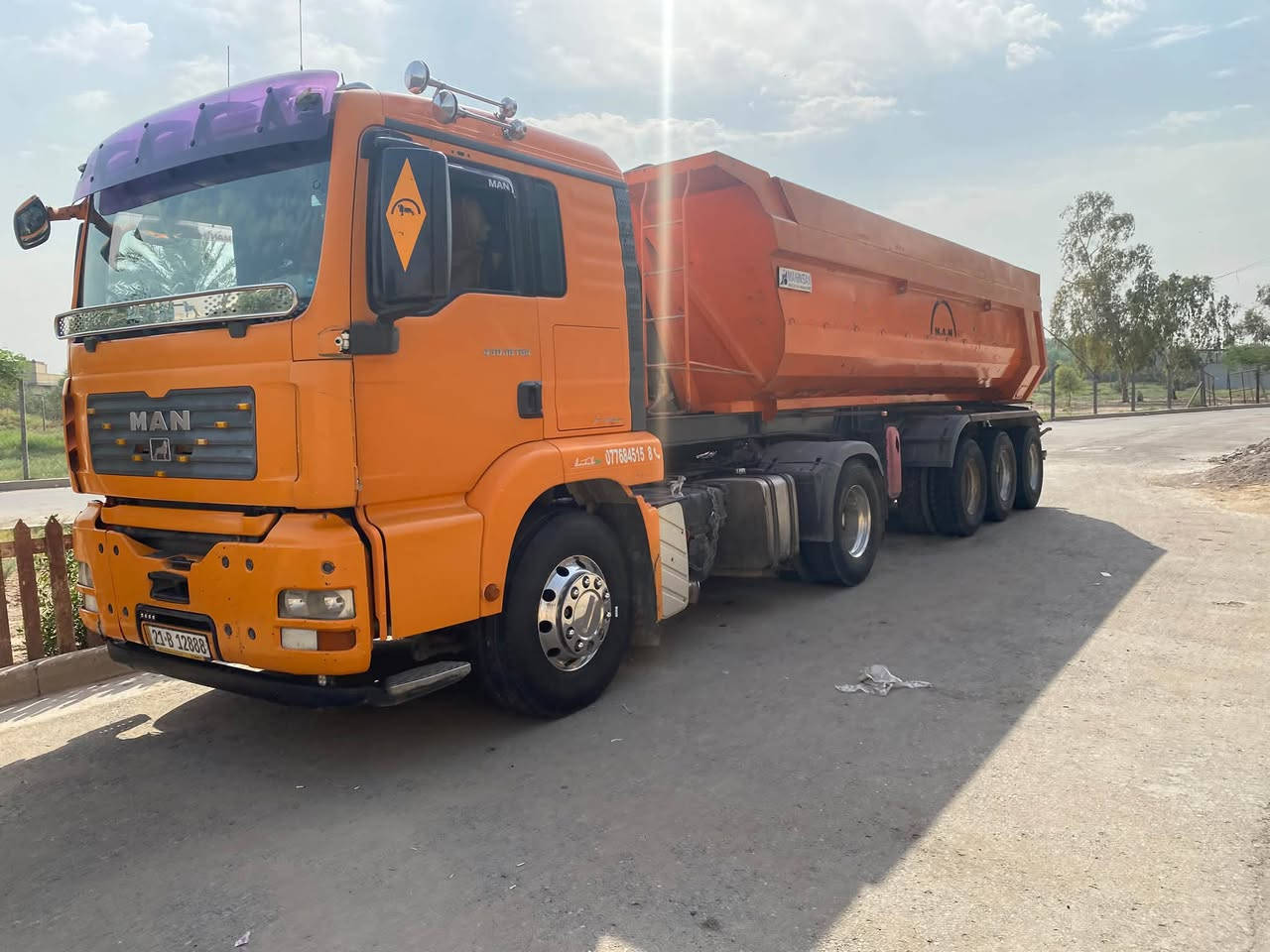 السلام عليكم تمت إعادة النشر بسبب الوعود الكاذبة
السياره مان تيكه 
430 انچكتر
گير اوتوماتيك رتايدر
تبريد وتدفئه شغال
 2005
تخم تاير
بدي مارك نيسان
ذرعه 27 متر
سيارة بلادي قلاب
ساره جاهز السلام
التواصل مع الرقم ***********
