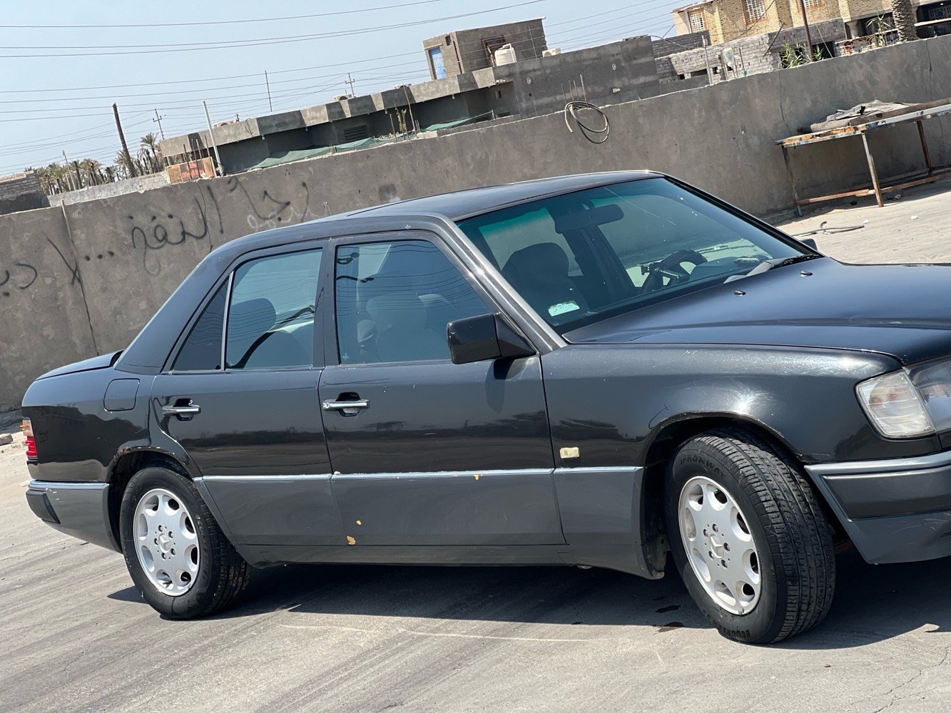 مارسيدس دب 1991 محرك عنكبوت ابلاد 
جميع السياره ابلاد كهربائيات كله ابلاد شغاله 
تبريد شغال +مقاعد كهربائيه 
محرك وكير  كفاله +قواعد كفاله 
المكان /البصره قضاء المدينه 
رقم / ***********
السعر / 66