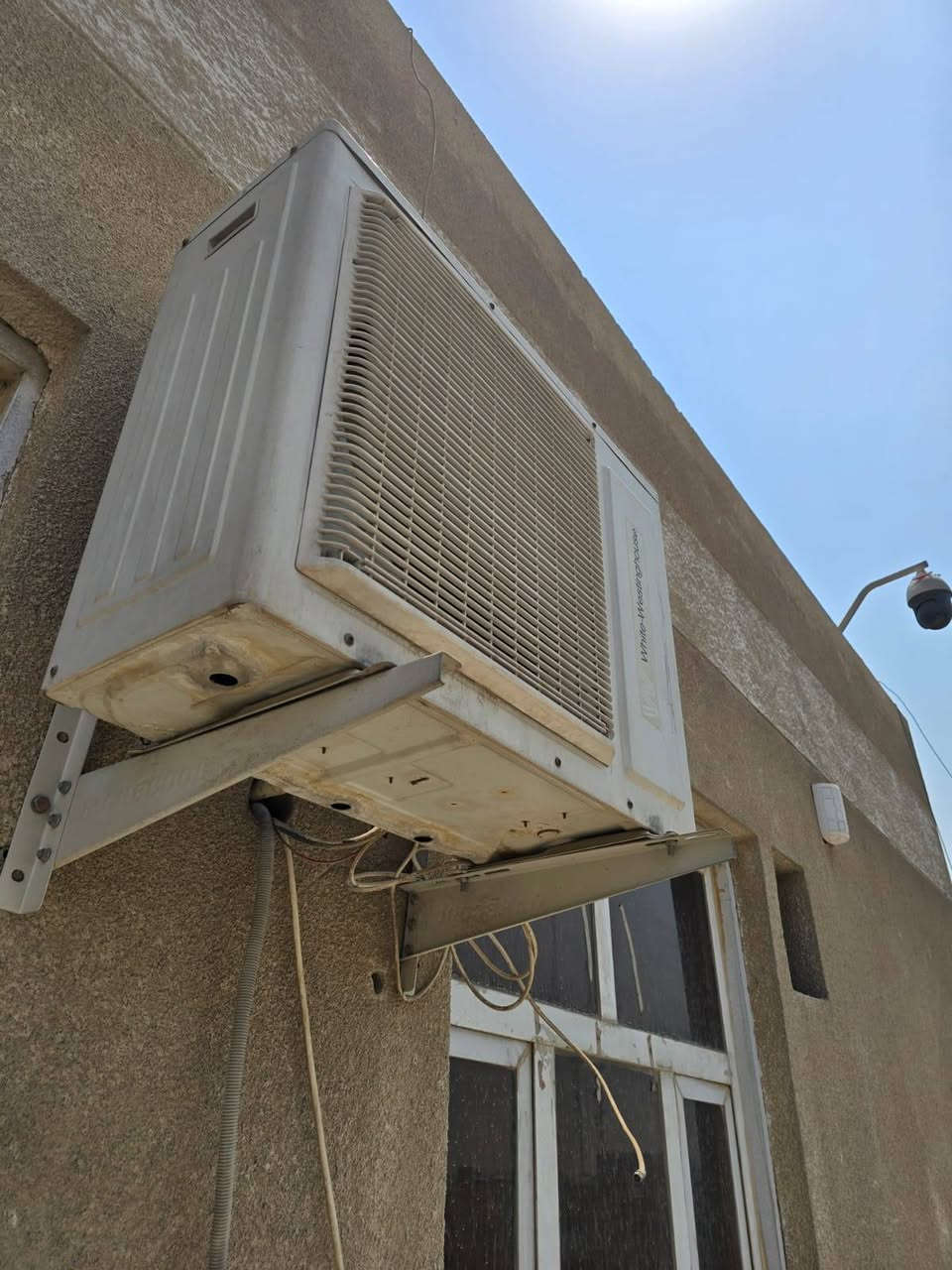 ويستن هاوس كلش نظيف طن ونص بارد ثلج مداخل تصليح سعر ٣٠٠ بغداد حي القاهرة ***********
