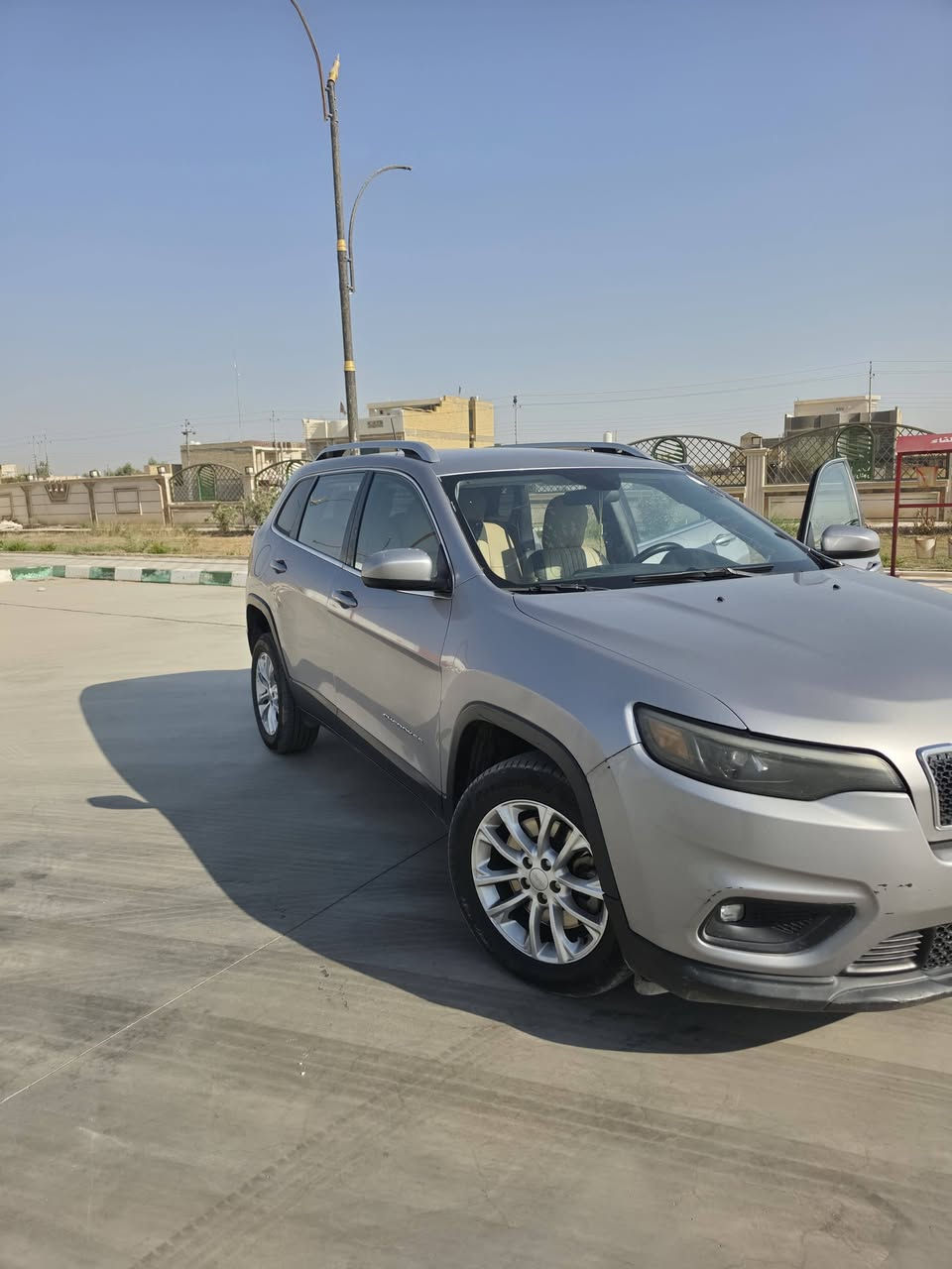 سيارة جيب  موديل 2018 رقم ميسان السعر 120ورقه الستفسار ***********
