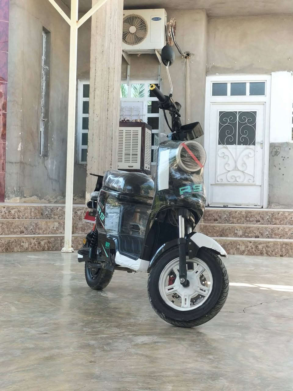 بطاريات شرط ع فحص انطيك
بايسكل شحن للبيع 
R9

موديل 2024

نشاط فول تجي وشوف 

تشغيل  بصمه و صويج

لايت عالي ناصي

بلوتوث شغال

بطاريات 5 دبل كبار شرط ع فحص 

السعر 390 وبي مجال

رقم الهاتف***********

نضافه فول وجاهز 

ومن الله التوفيق
