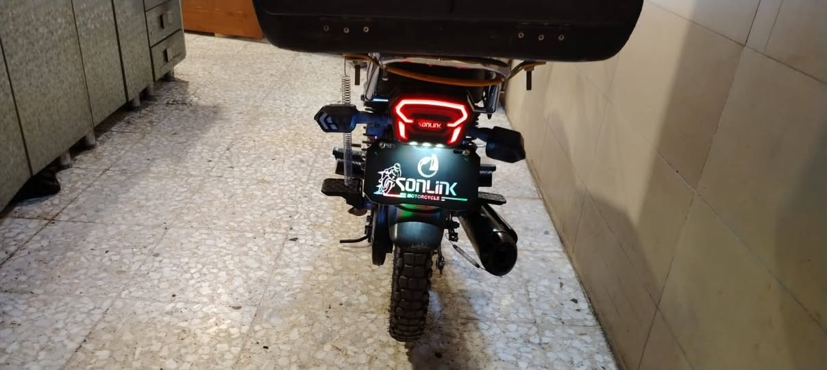 سلام عليكم دراجه سونك للبيع محرك اسود 200 cc محرك ما مفتوح دراجه شلعه ومعدل خير من الله نقصها بس صفاحيات سعر 775 وبيها مجال *********** بي واتساب
