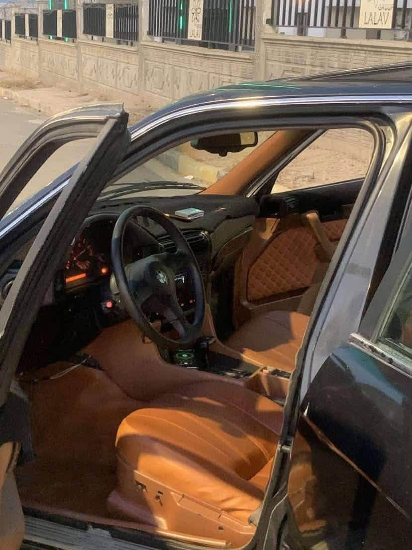 سلام عليكم اقره منشور زين قبل لا تخابر بي ام 530 مكينه 525 كبس فانوس و كير عادي كير مكينه شرط موديل 93 لون اسود تحويل وكاله شرط غرامات ورقتين أو اقل تنويه صوره قديمه وياله عاديه جوا سياره و تحتاج شويه ترتيب سياره تاركها شهرين كشنات كهرب سلايت شغال سماعات عيون شيطان زينون نقص كرت ملون سعره 35 و جام امامي مكسور متوازي بل سعر بيع فقط سعر 34 غرامات تنزل من سعر عنوان دهوك دوميز فايده ‭***********‬
