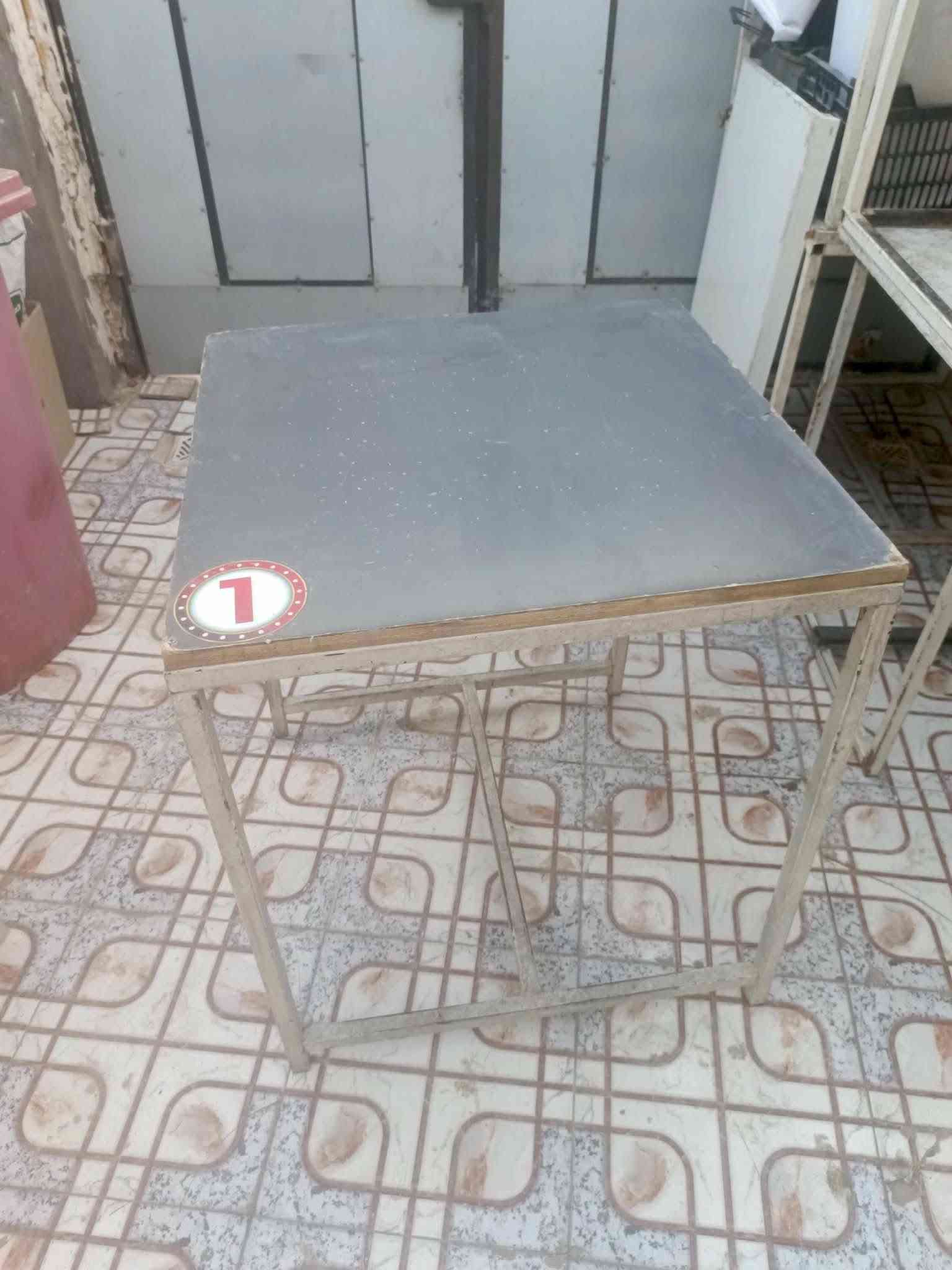 كلمن وسعره تواصل واتساب او خاص ***********

