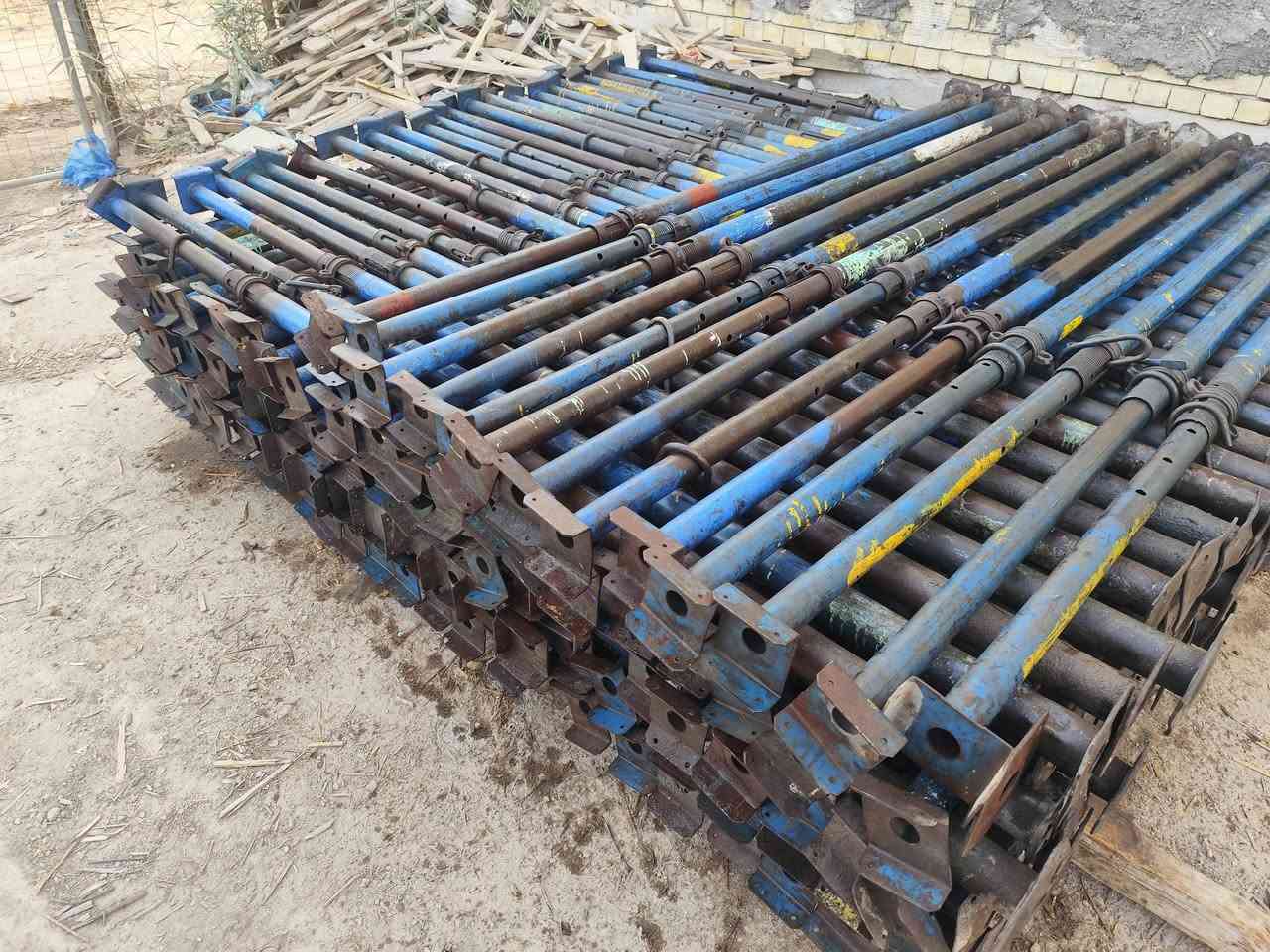 جكات حاضن+عجمان للبيع العنوان بابل هاتف ***********
