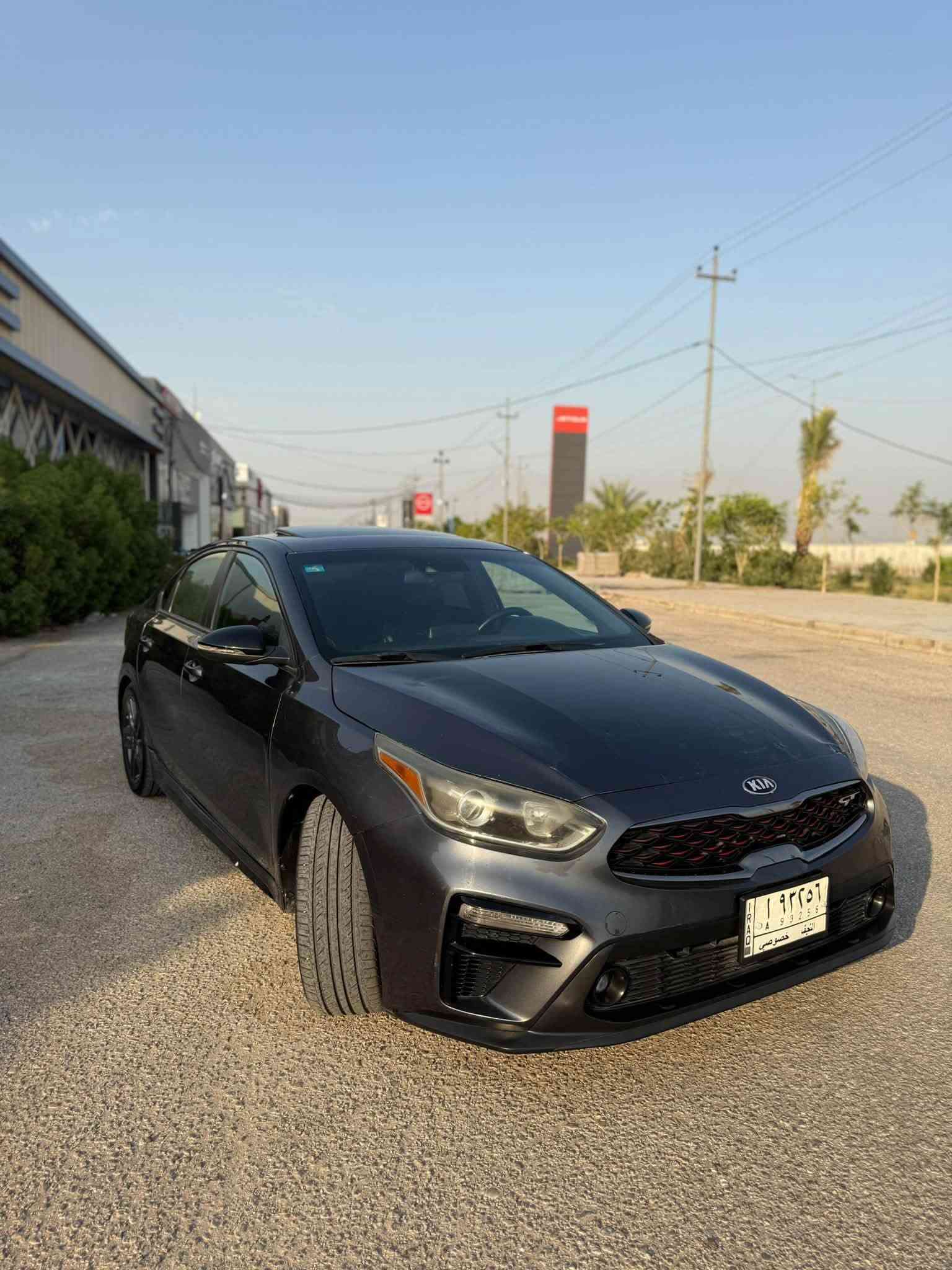 سلام عليكم😍😍
للبيع والمراوس فورتي مديل 2021 وارد امريكي حادثها جاملغ وربع البنيد فول مواصفات جي تي لاين جديده السياره جاهزه من كلشي مكاني بل النجف الاشرف للاستفسار رقمي بي واتساب 

‭***********‬

‭***********‬
