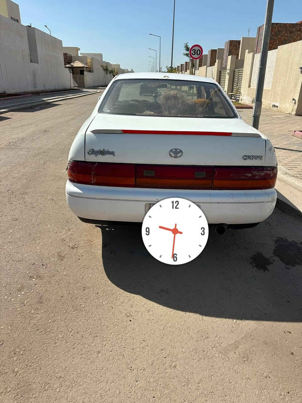 السلام عليكم كراون بطة متصل موديل 92 رقم بغداد الجديد السنوية لل 27 التبريد شغال فقط ليك يعني الكمبريسر شغال اطارات زوج صار اكثر من شهر بدلتهم باتري جديد مصار فترة ماخذة  وااباقي تجي تشوف بعينك  السيارة خير من الله السعر (43 ورقة )
المكان بغداد 

رقم الهاتف ( ***********)
