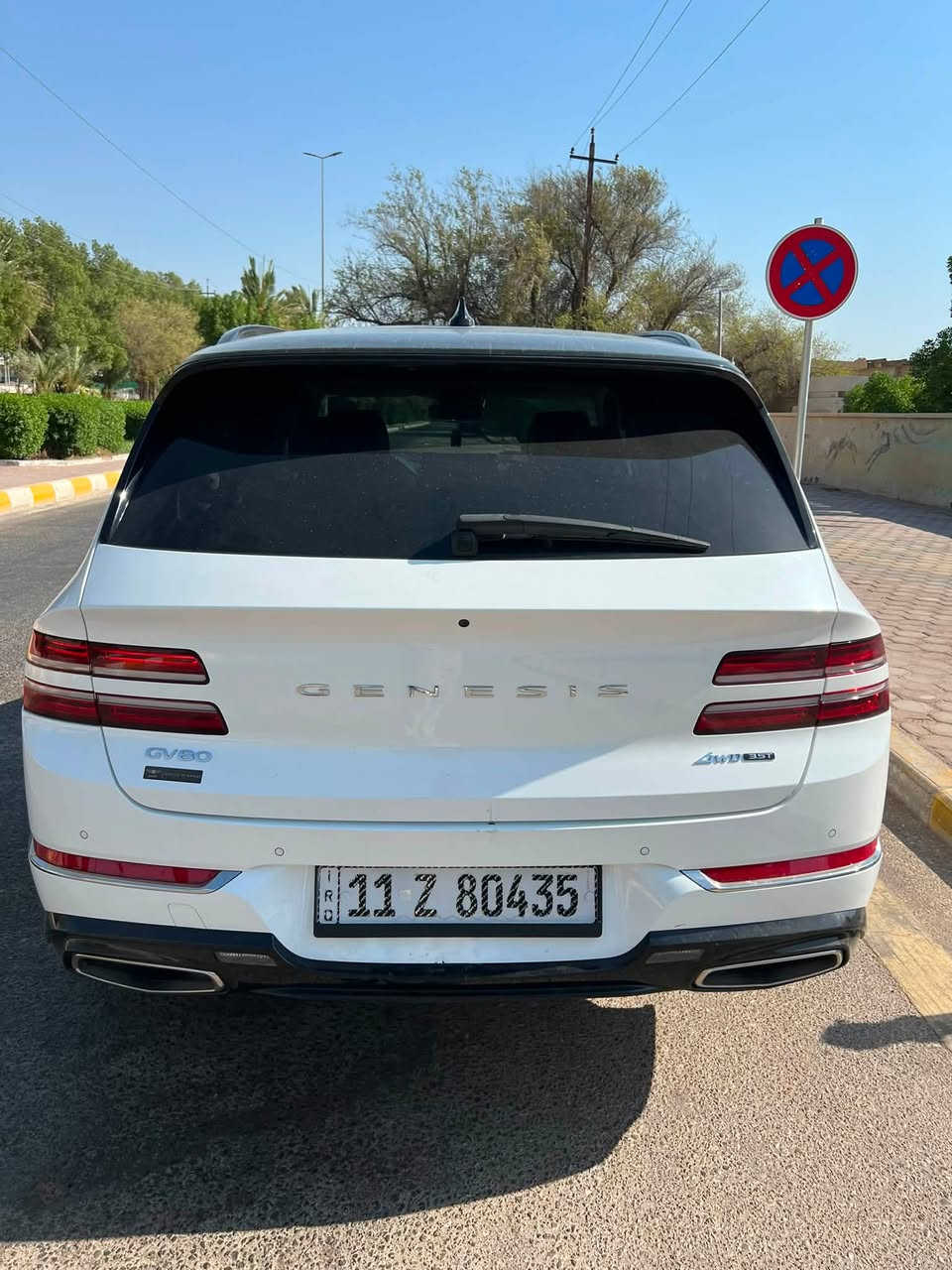 جينيسس gv80 موديل٢٤ ماشيه 14الف ٦ سلندر فول برستيج صور الحادث والسونار موضحه بالمنشور للاستفسار مراسله واتس ***********
