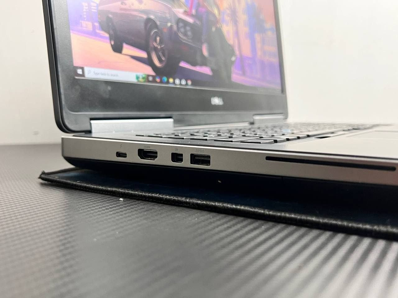 كوادرو P3000 • i7 6820HQ • 17.3 انش FHD