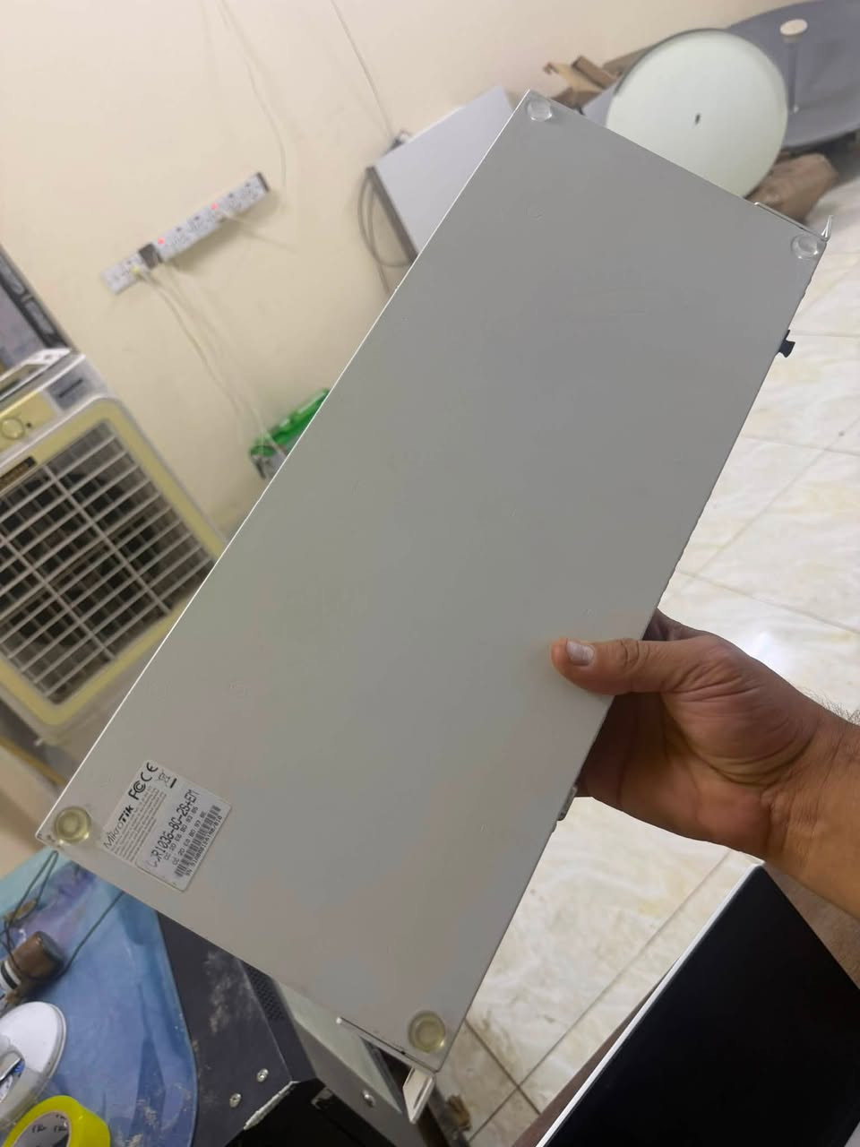 توفر لدى مكتبنا
كلاود كور 1036 بلص 10 g سعره 950 الف 
يوجد لدينا توصيل لكافة المحافظات 
***********
