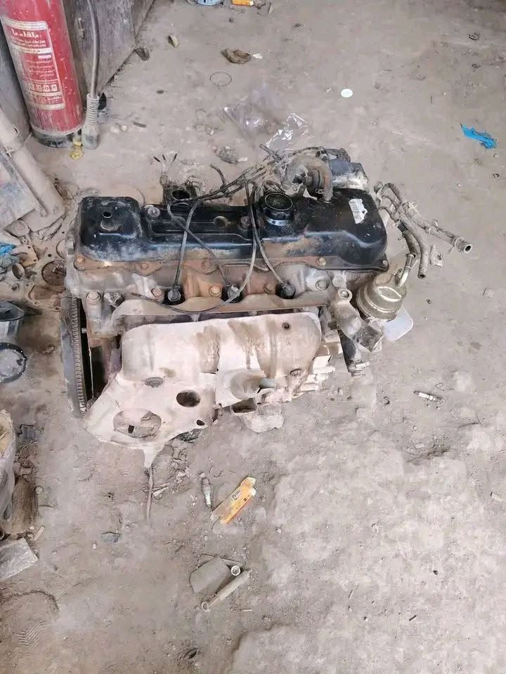 السلام عليكم للبيع محرك 1RZ مكفول كابريتر تحويره كامله كير اوتوماتيك ونجي العنوان صويره رقم تلفون ***********.او تواصل على الخاص
