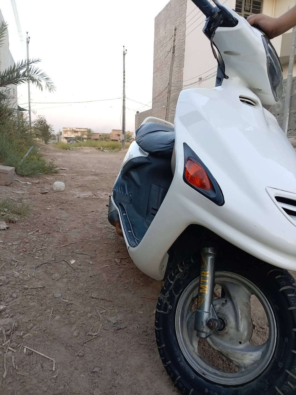 دراجه فورتي FORTYللبيع او مراوس دراجه نضيفه مابيهه اي نقص كلشي شغال كهربائيات كامله لايت عالي.. ناصي. اشاير. هورن. نگره سلف وهندر مكينه نضيفه خير من الله ***********.ديالى بعقوبه الرحمه. السعر 450وبيها مجال.
