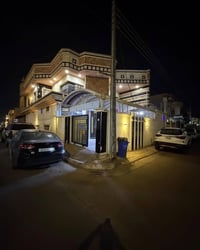 ٢٠٠م • طابقين • بيت ركن